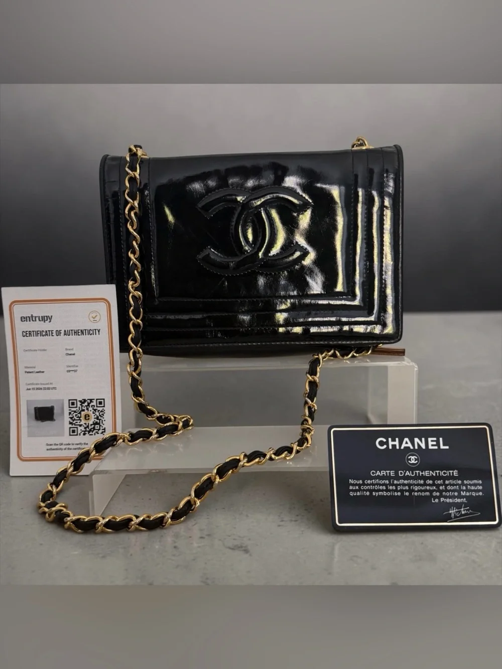 CHANEL Vintage Timeless CC Border Flap Patent Leather Bag - Legendary 0-Series